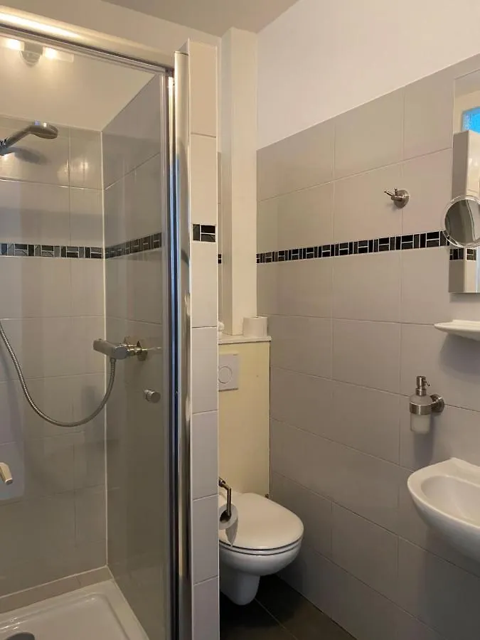 Hotel Les Acteurs Liege 2*,